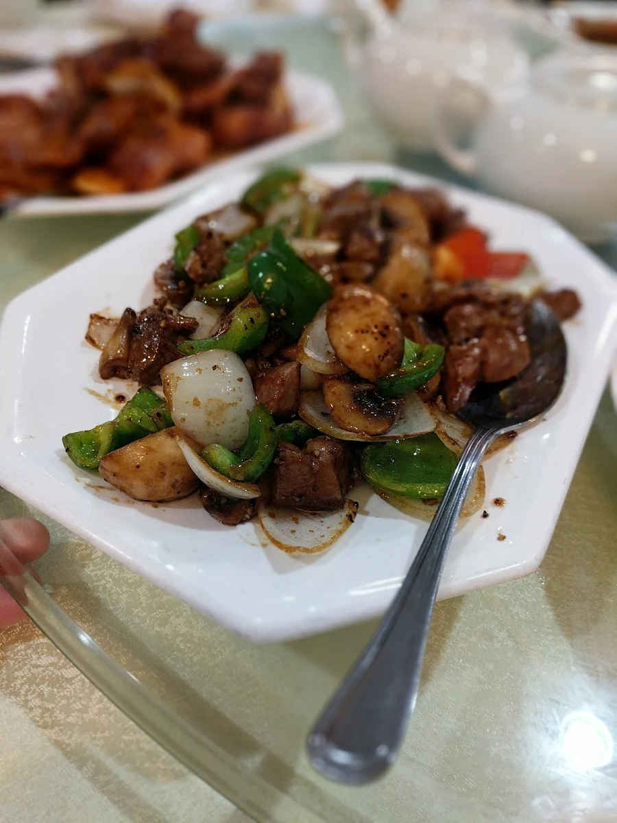 Stir Fried Sliced Chicken in Black Bean Sauce 豉椒鸡球